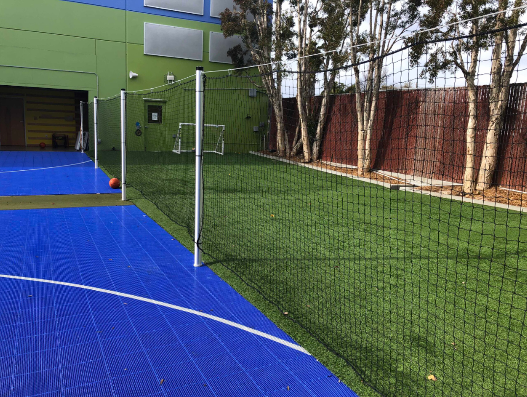 Custom basketball netting for court